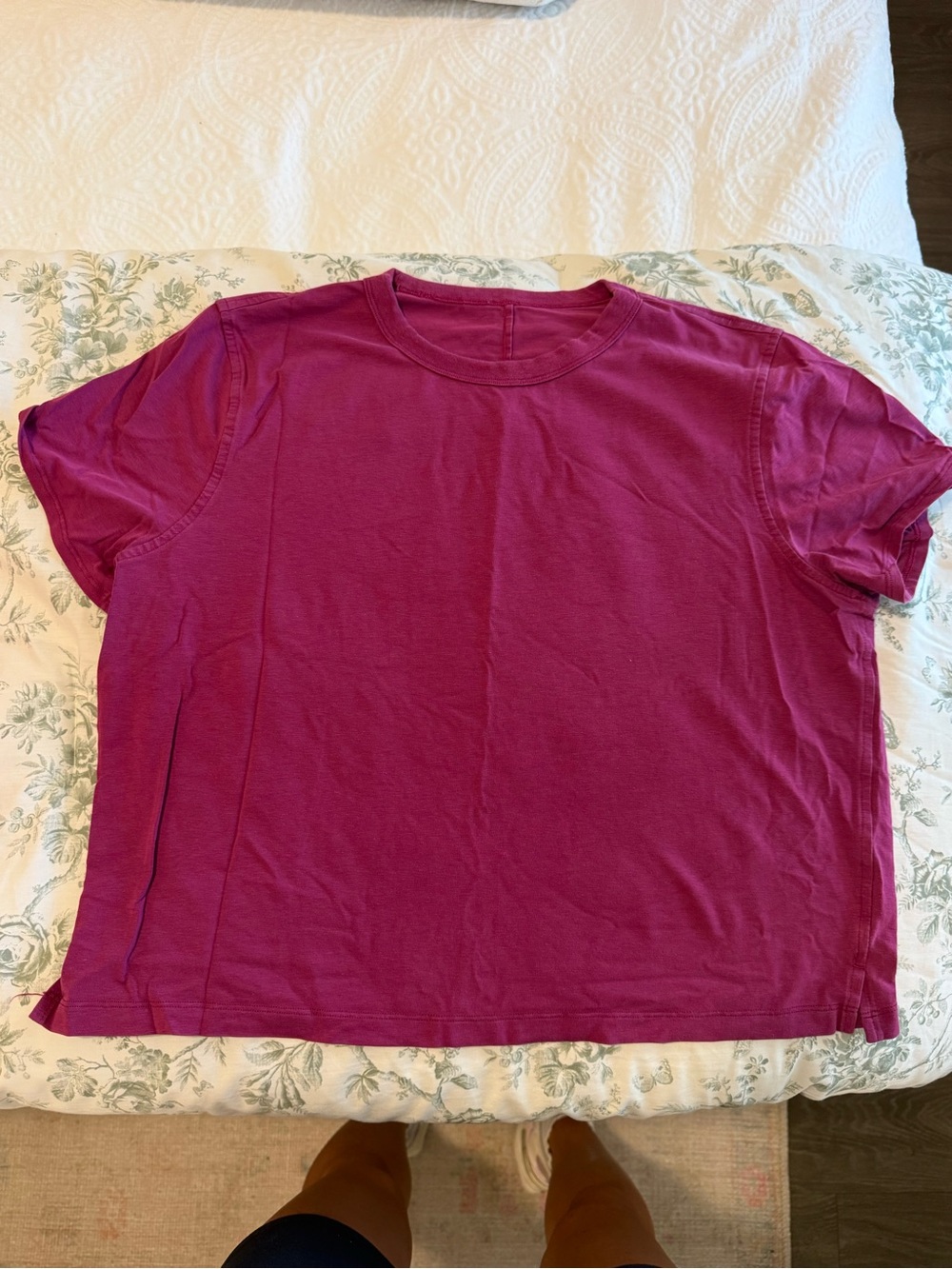 Lululemon Magenta Short Sleeve Tee